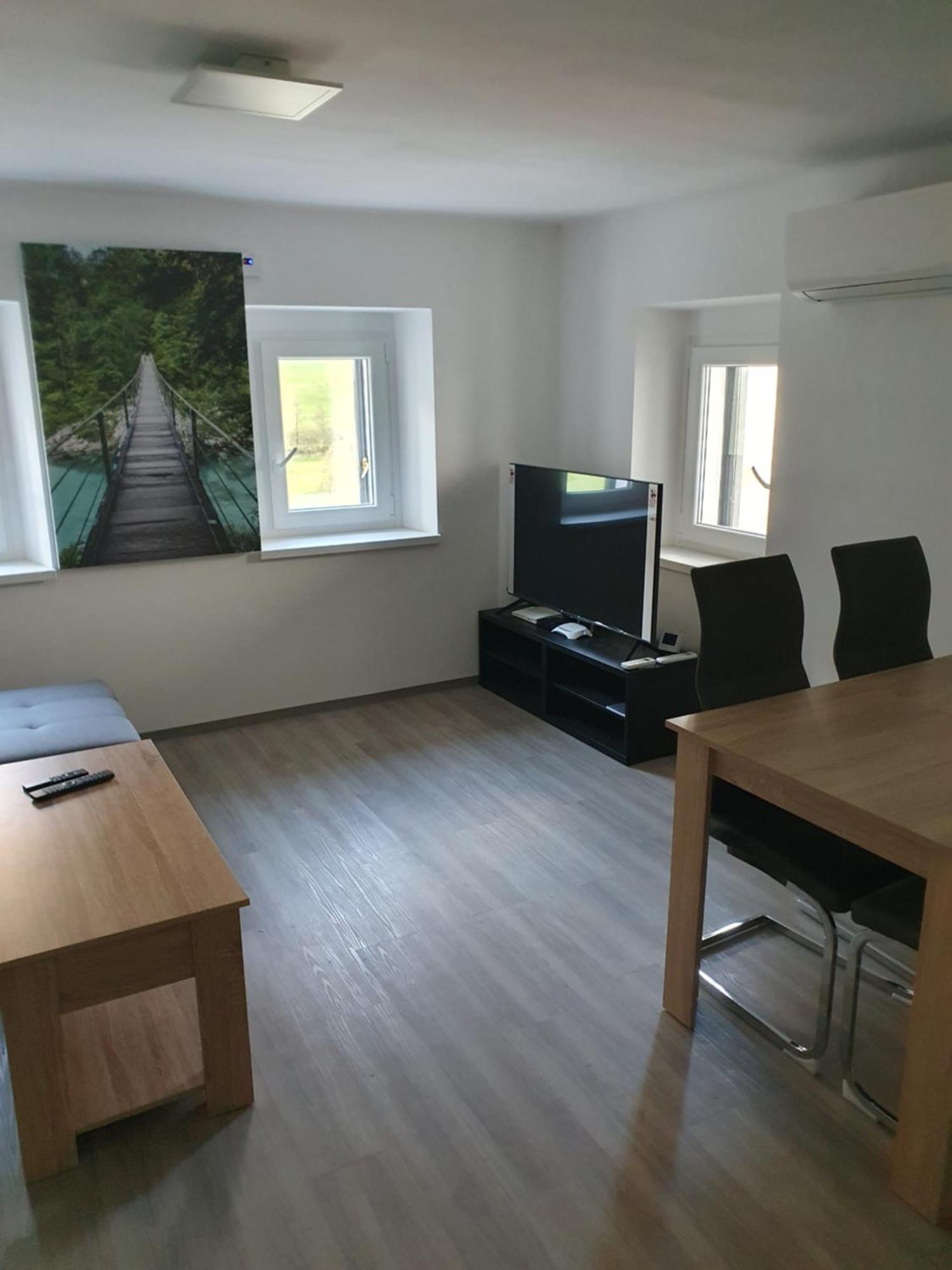 Apartment Ledince Most na Soči Exteriér fotografie